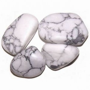 Pierre energetique Howlite